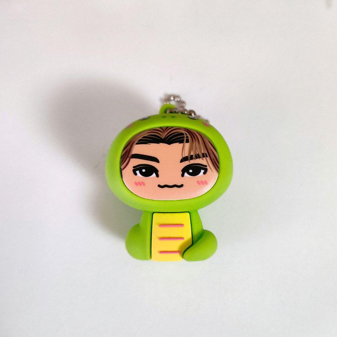 渡邉廉 着ぐるみキーホルダー 巳 - メルカリ