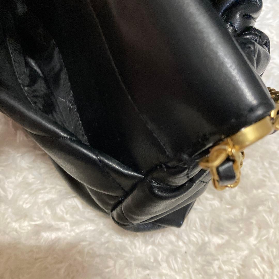CHANEL キルティングビジューショルダーバッグ ブラック