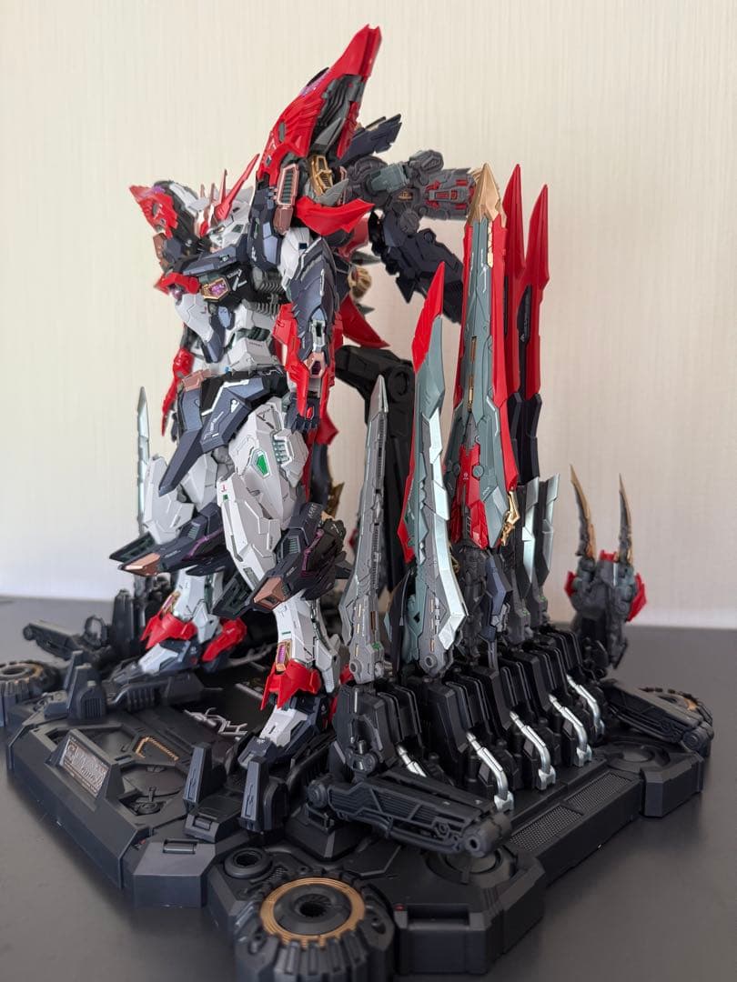 中華プラモ 無限維度 復讐の女神ネメシスプラモデル完成品