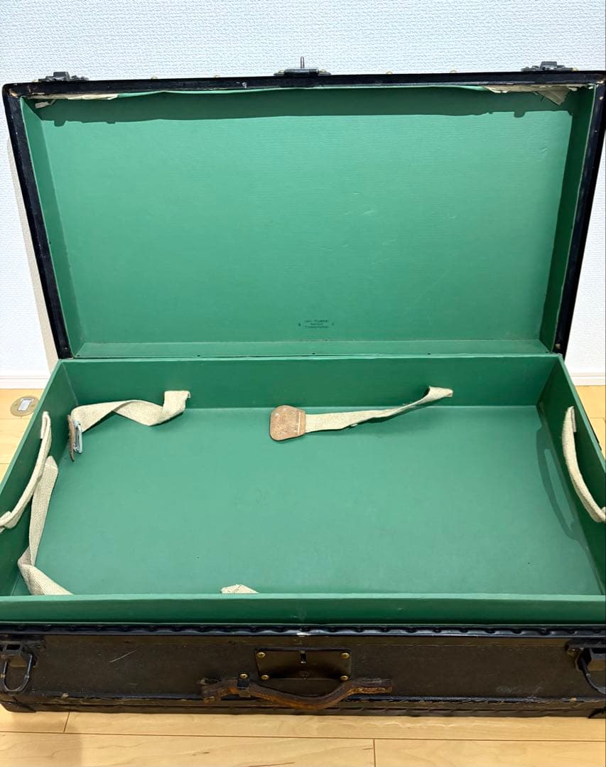 ヴィンテージトランク 1900年代スイス陸軍 輸入家具