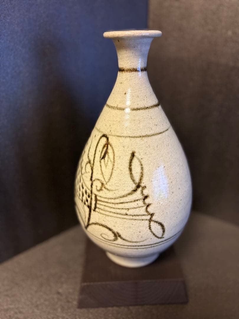 絵刷毛目魚文徳利 鶏龍山遊魚文酒瓶　鉄絵徳利　花瓶　花入　李朝