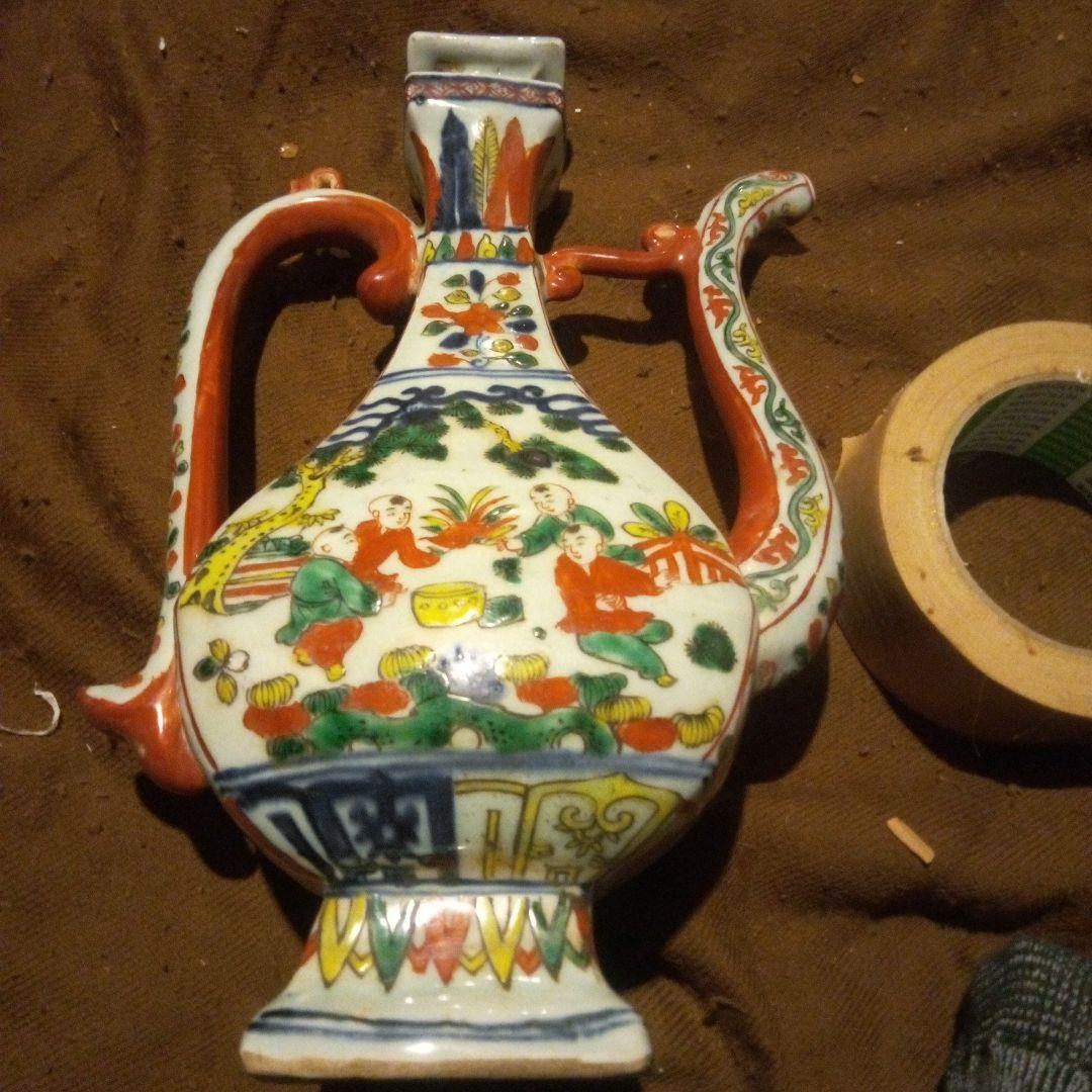 中国陶磁器　明萬歴赤絵　水差しB