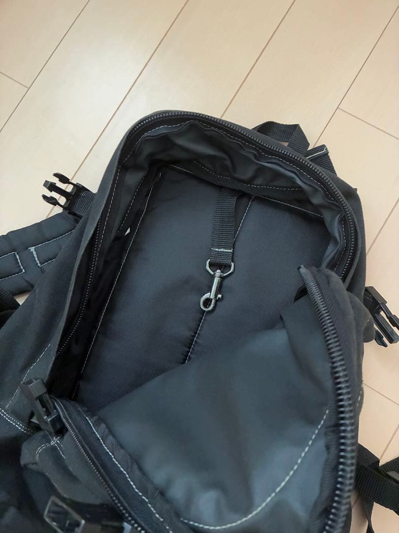 bitch skateboards ビッチ スケートボード　リュック　バッグ