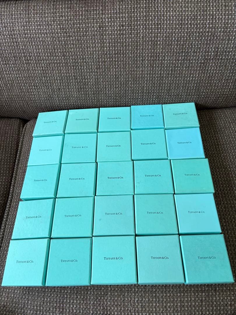 旧型中古品 ティファニー正方形 空箱 保存袋25セット - メルカリ