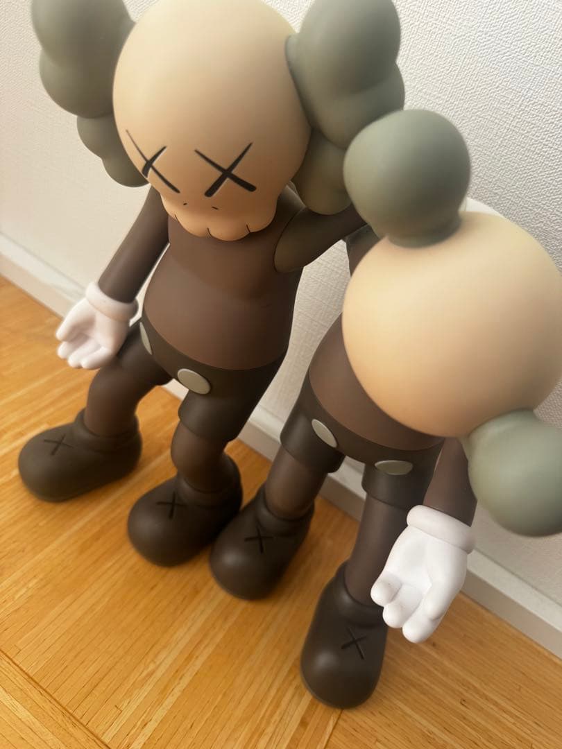Kaws フィギュア 2体約30cm メディコムトイ　カウズ　companion