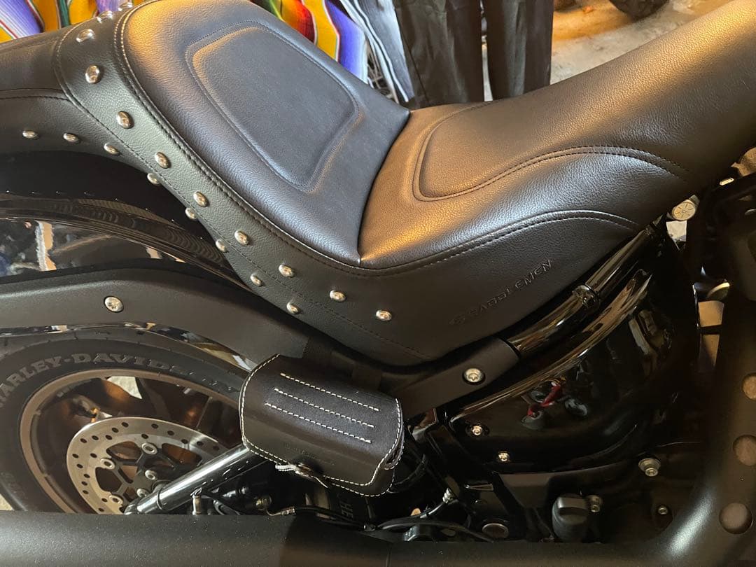 ヒ*キ様 SaddleMen Explorer スペシャルシート fxlrs サ - メルカリ