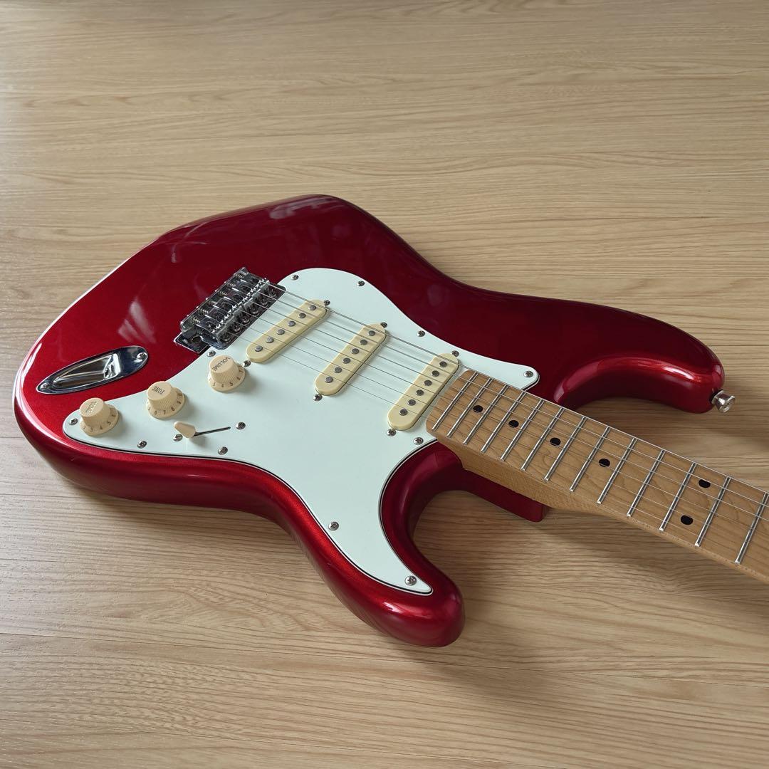 Bacchus ストラト BST-1RSM キャンディアップルレッド