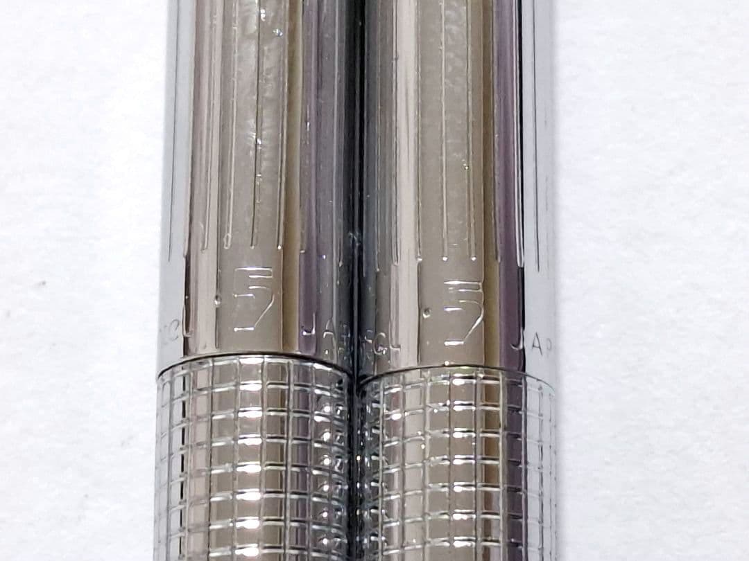 美品　希少　ぺんてる　PENTEL シャープ0.5　PS-1045 1本は訳有り