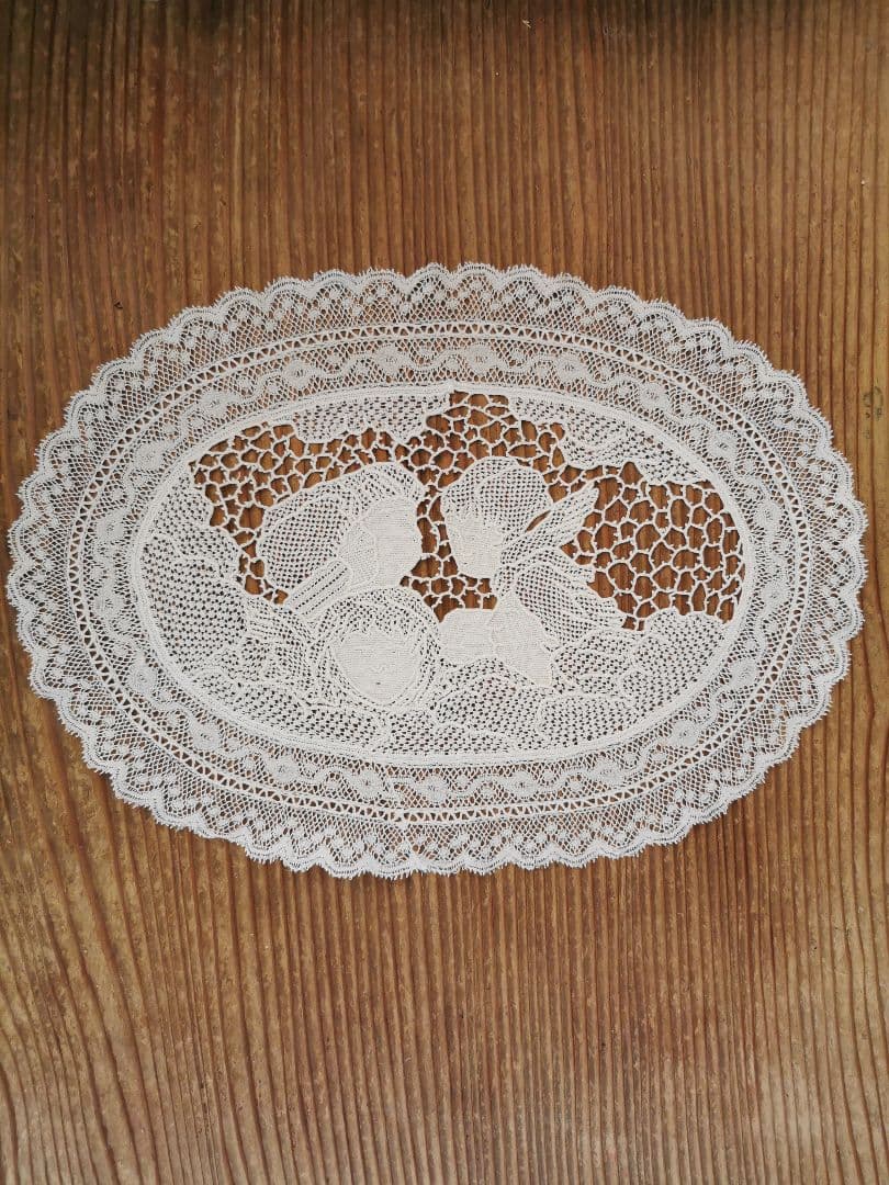 アンティーク ポワンドヴェニス 5人の天使のニードルワーク 手刺繍