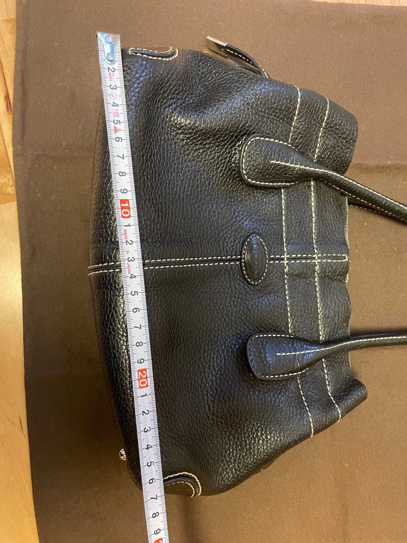 トッズ　バック　黒　レザー　手提げバック