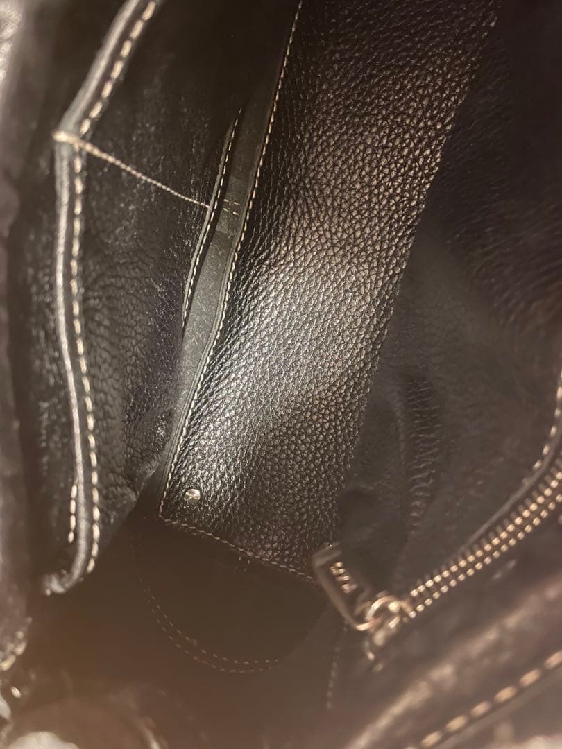 トッズ　バック　黒　レザー　手提げバック