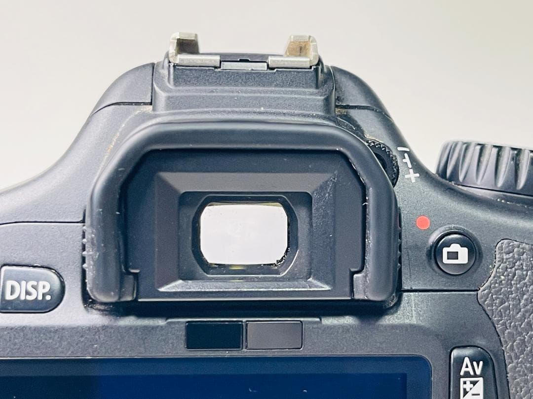 ショット数1161回 Canon EOS Kiss X4 デジタル一眼レフカメラ