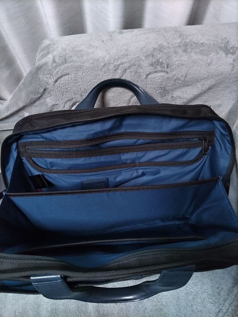 TUMI×EDIFICE　ブリーフケース　黒×ネイビー