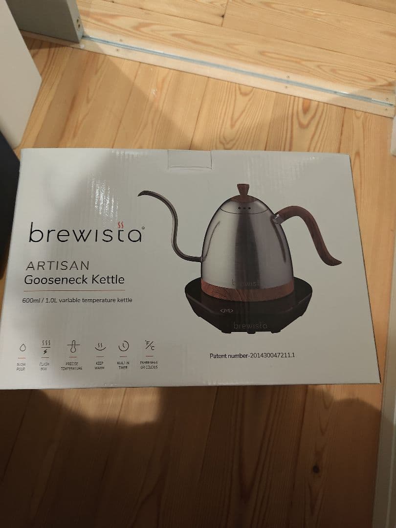 Brewista 温度調整機能 コ一ヒ一ケトル 0.6L 電気ケトル ホワイト