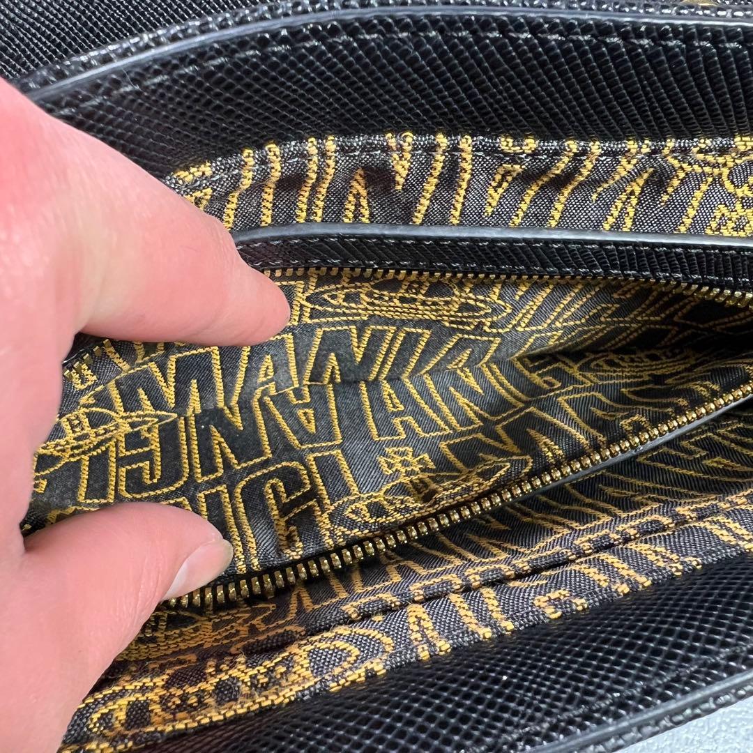 ヴィヴィアンウエストウッド アングロマニア チェーン ショルダーバッグ 黒