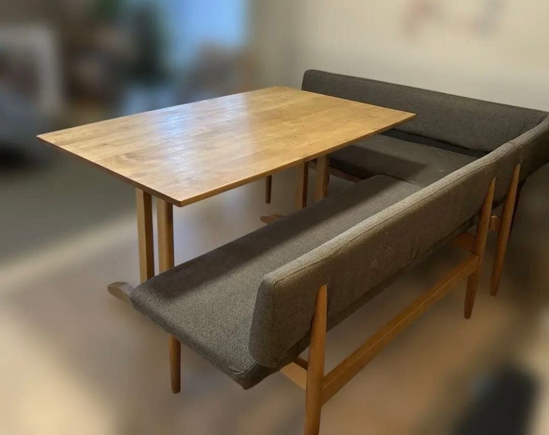 M*t様 送料込みモモナチュラルVIBOダイニングテーブル