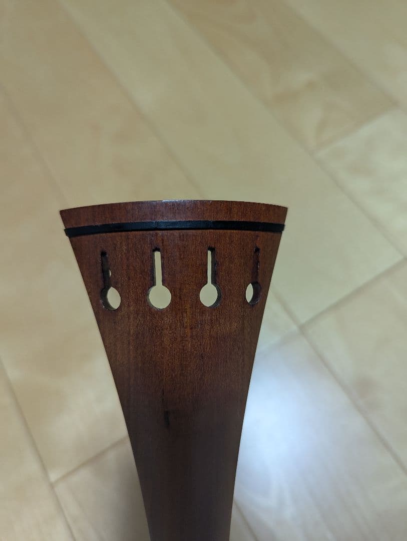 超希少 Bogaro & Clemente チェロテールピース