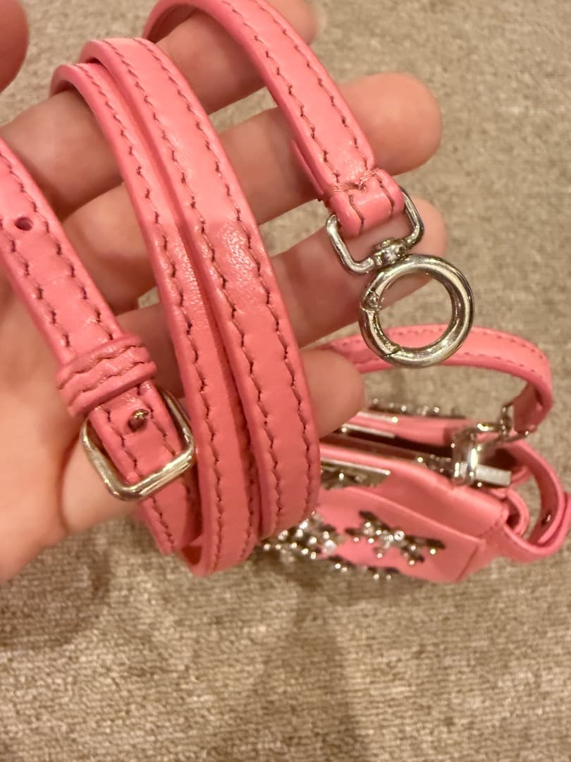 お*K様 FENDI ビジュー付きパーティーバッグ ピンク