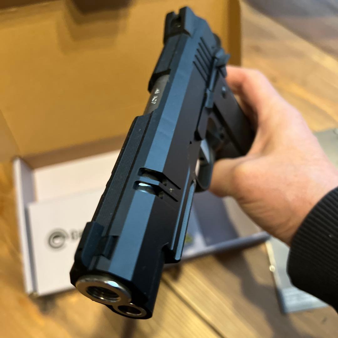 トイガン HELLCAT4.3 Carbon8