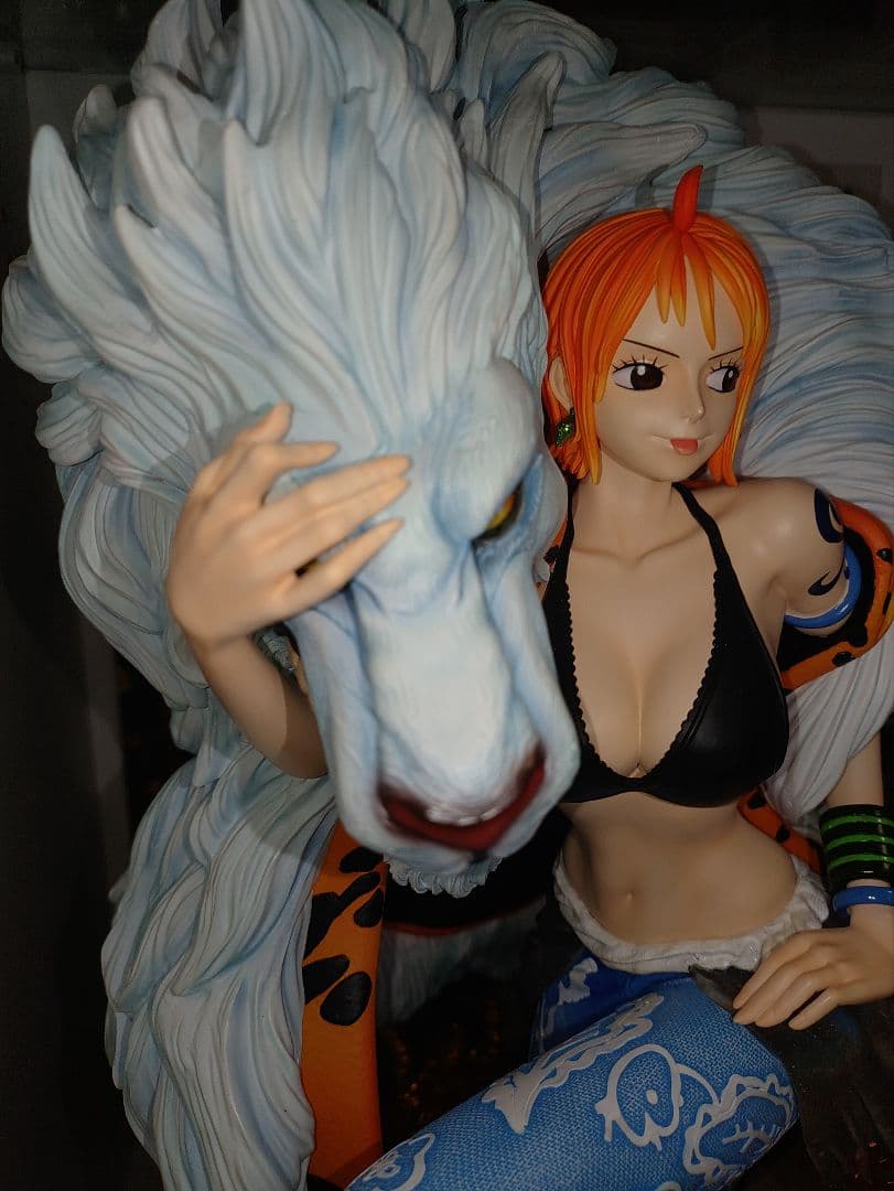 ワンピース　ナミ スタチュー 　ログコレクション　フィギュア　ONEPIECE