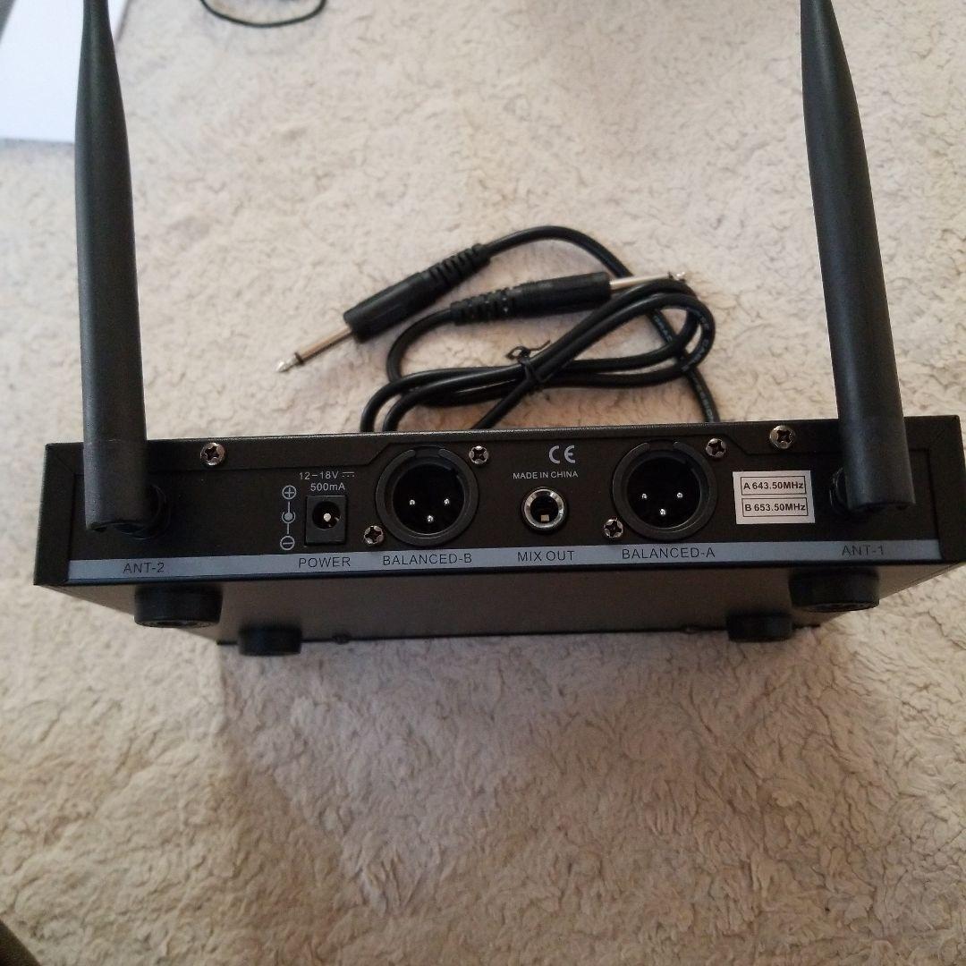 FREEBOSS FB-U09 ワイヤレスマイクシステムー 美品ー