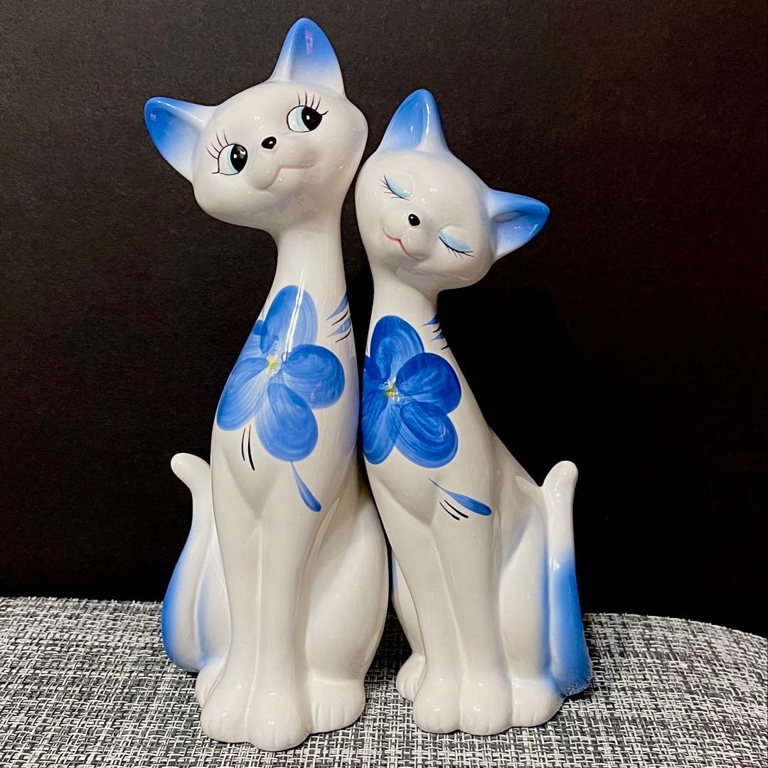 昭和レトロな猫の陶器製置物 - メルカリ