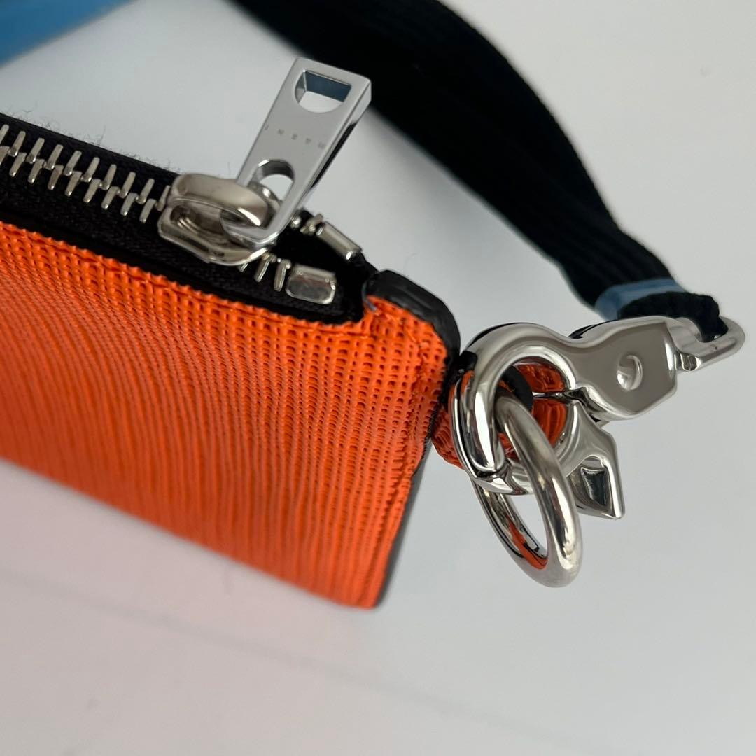 未使用級✨　MARNI ケース　ネックポーチ　ポーチ　バイカラー　レザー