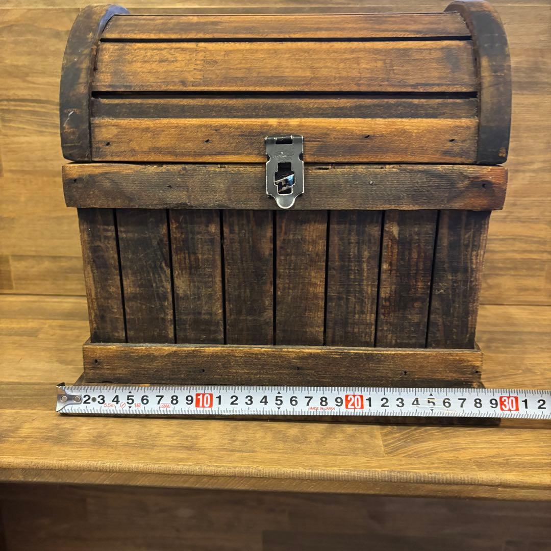 木製トランク アーチ型 蓋付き 宝箱 海賊風