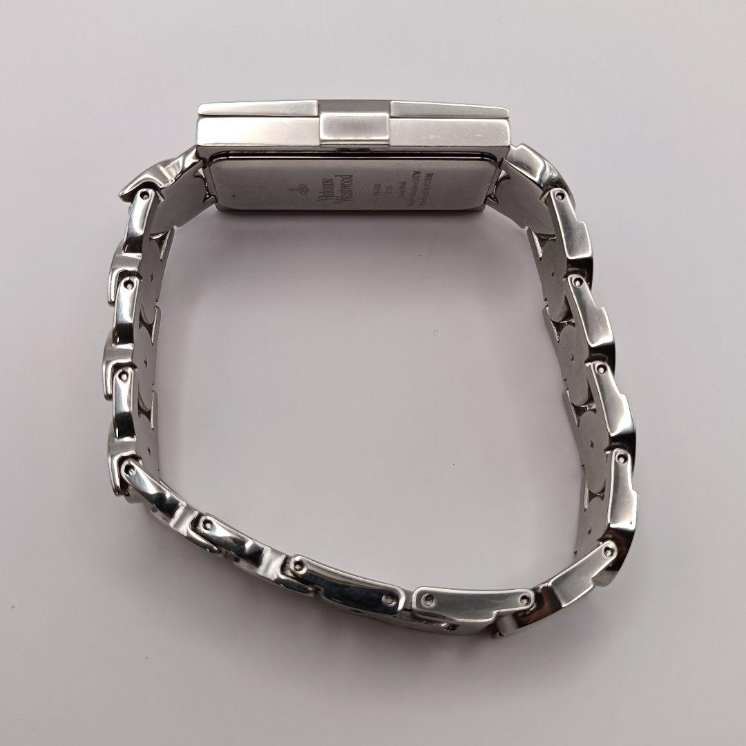 希少 稼働 電池新品 ヴィヴィアンウエストウッド スカル ブレスレット時計