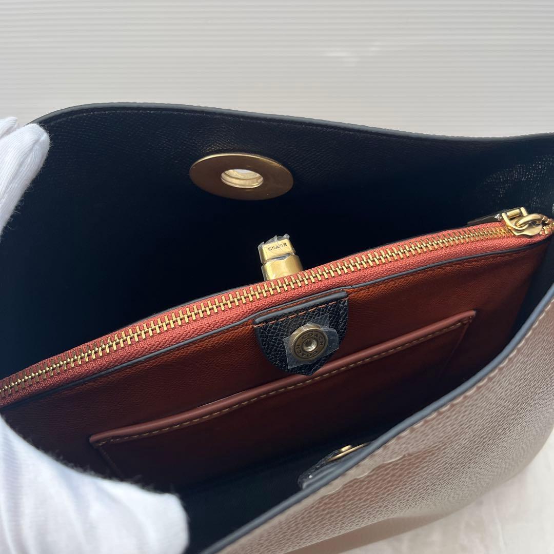 新品COACH ハンドバッグ