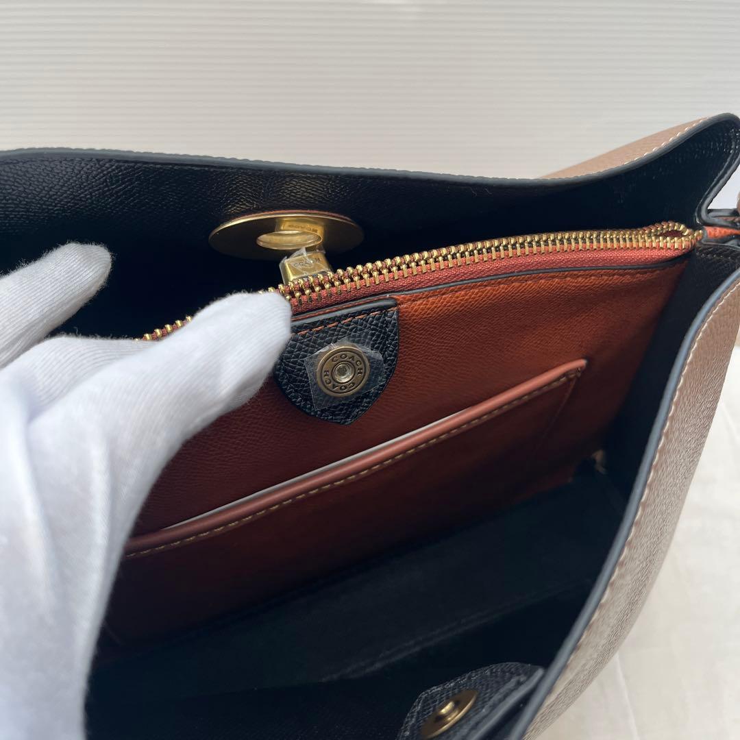 新品COACH ハンドバッグ