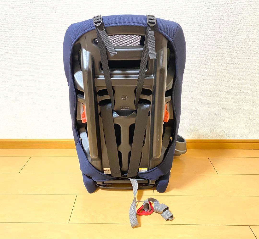 Combi ジョイトリップ エアスルー GH ネイビー ジュニアシート