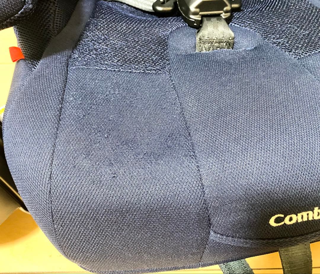 Combi ジョイトリップ エアスルー GH ネイビー ジュニアシート