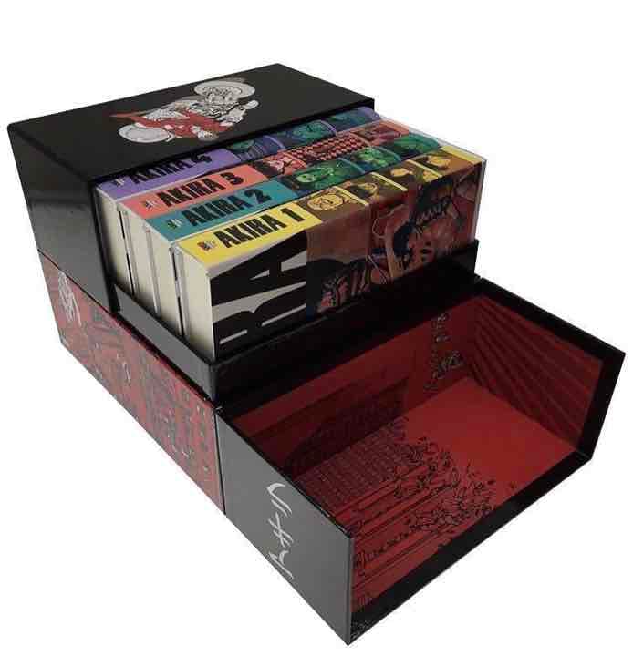 35周年 AKIRA 全巻ハードカバー 海外限定