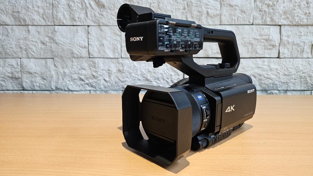 サト様専用】バッグ付き・美品／SONY 4K ビデオカメラ