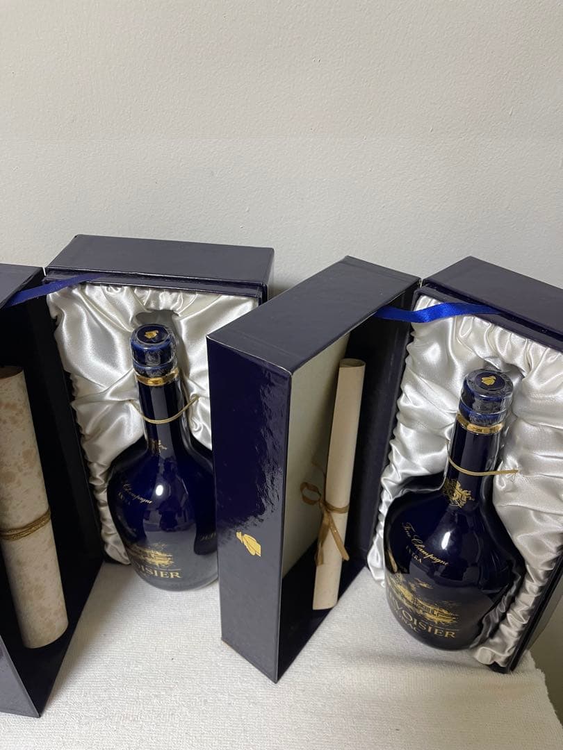 _^メル44801様^_^COURVOISIER EXTRA箱入り2本セット。