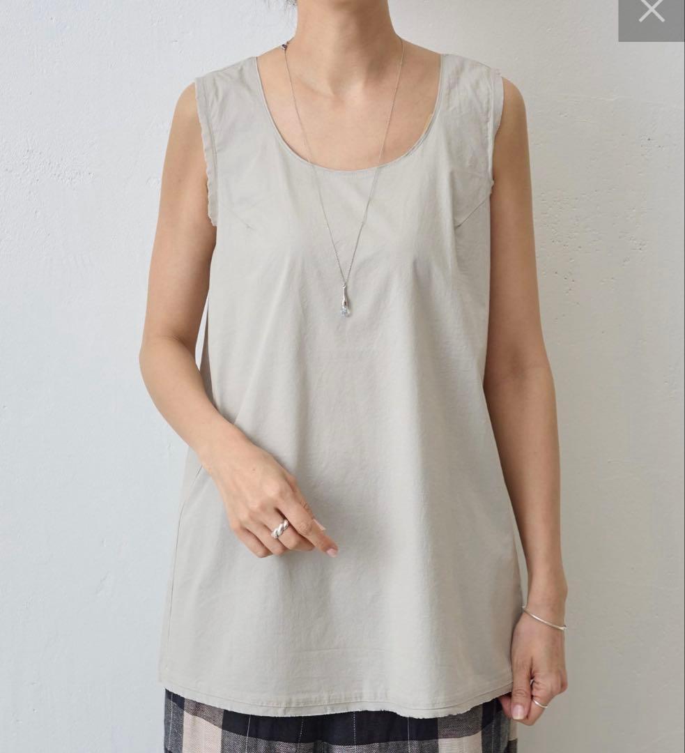 未使用タグ付 ビアズリー シャツタンク タンクトップ キャミソール ライトグレー
