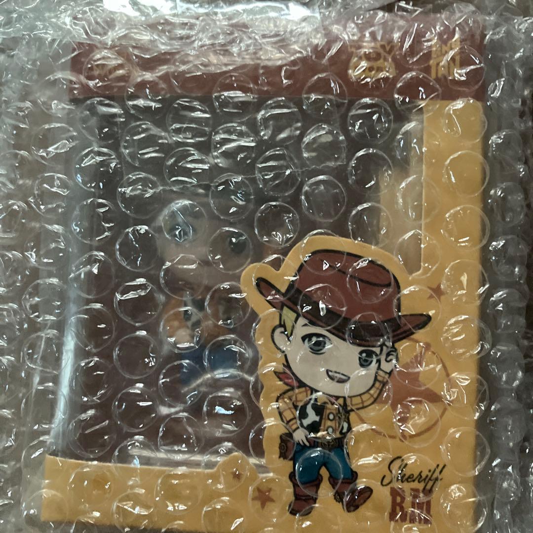 【新品】BTS Tinytan トイストーリー フィギュア