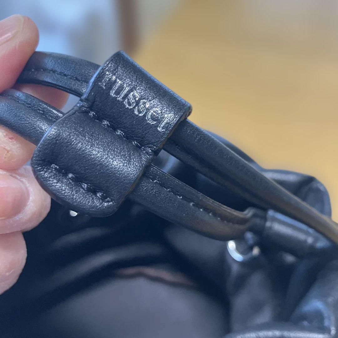 russet レザー4WAYショルダーバッグ ブラック