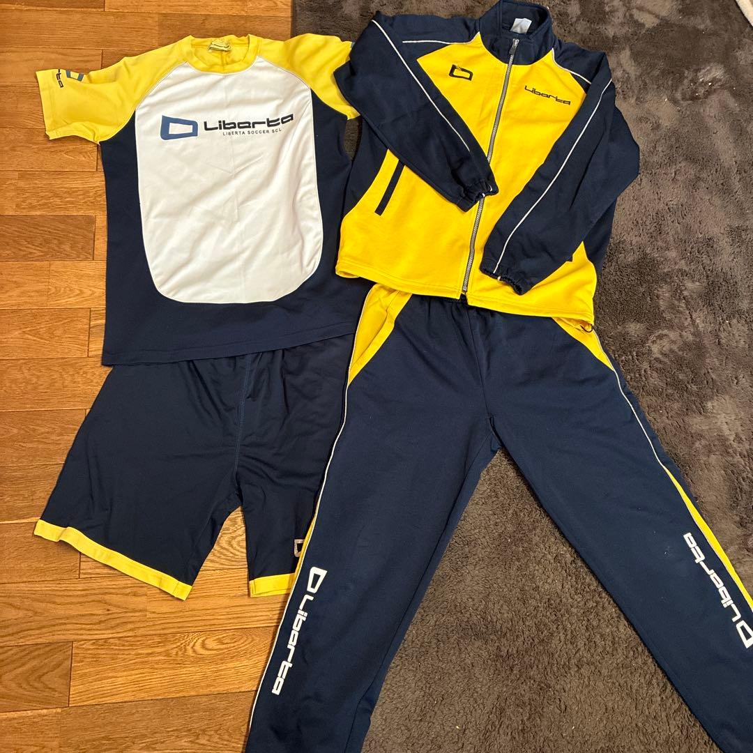4点セット・リベルタサッカーユニフォーム160等 - メルカリ