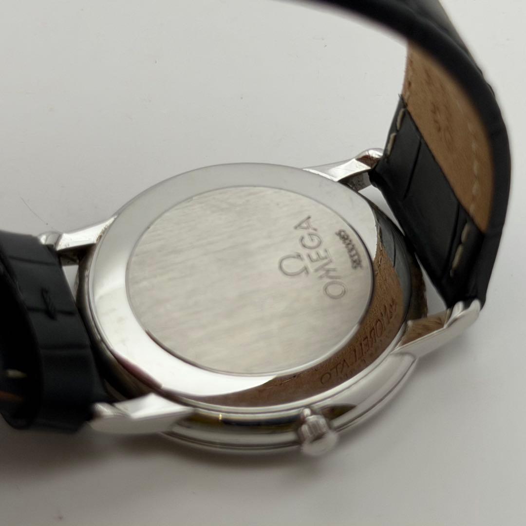 【超希少】オメガ　クォーツ　4810.31 ホワイト　デイト　美品　ベルト新品