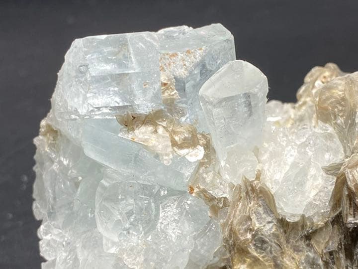 アクアマリン 結晶 マイカ 雲母 221g