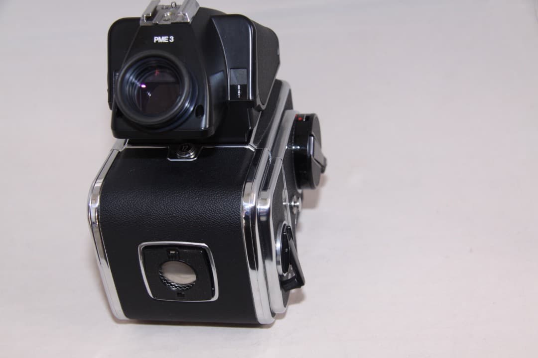 美品 Hasselblad 500C/M PME3装着 - メルカリ