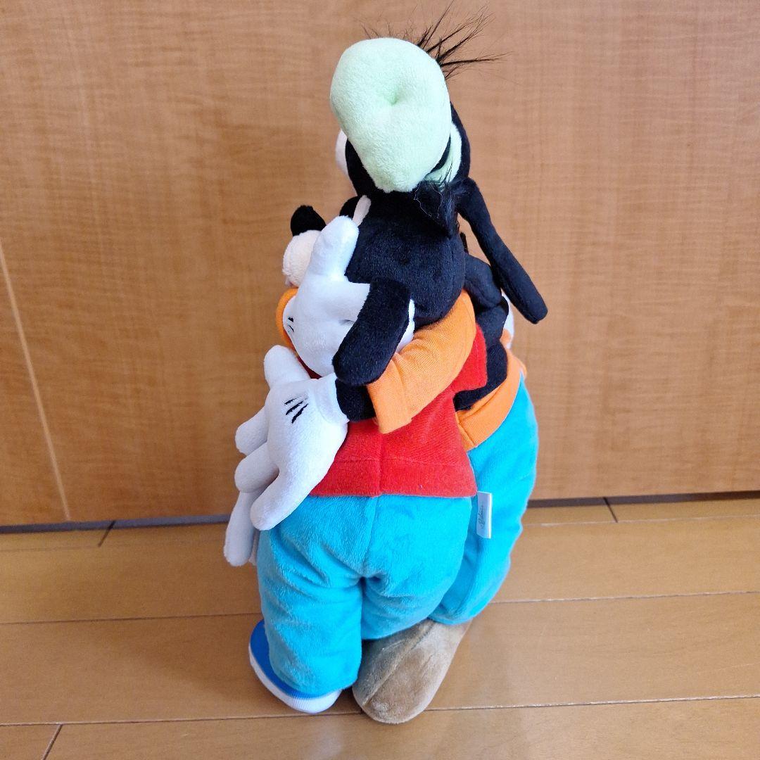 ディズニーストア限定　グーフィー マックス ハグ ぬいぐるみ ディズニー