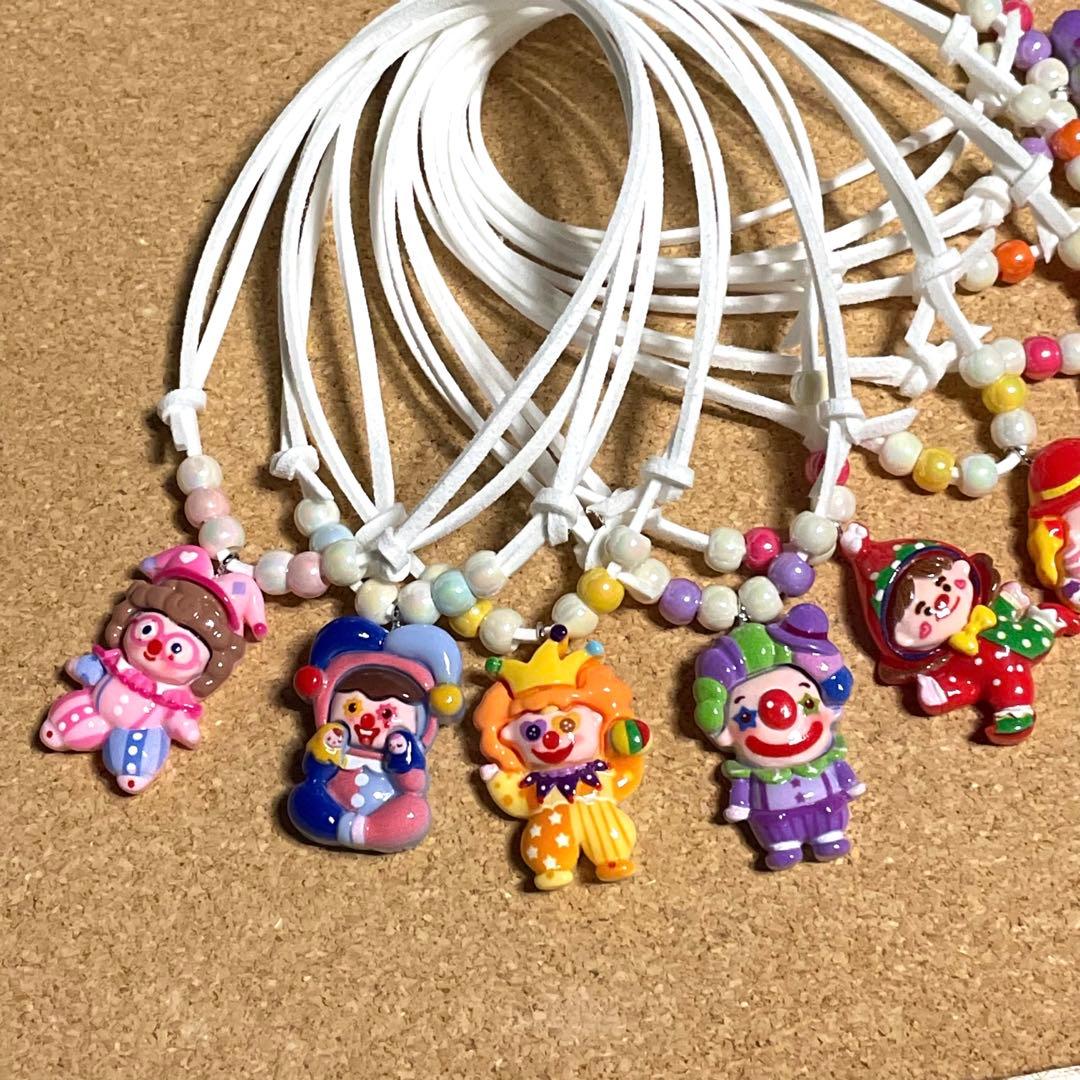 トリミング チョーカー【ピエロさんたち】10本 - メルカリ