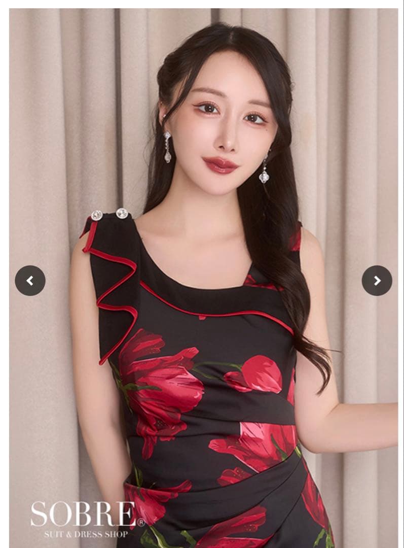 ソブレ　ショルダーポイントミディアムワンピースタグ付き