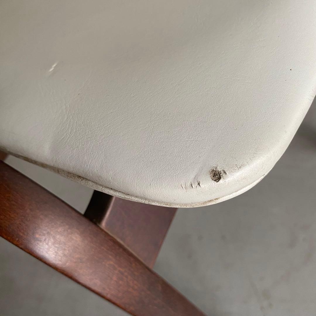 秋田木工　スタッキングスツール 剣持勇　ヴィンテージ　アンティーク　白