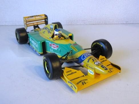 特価 タミヤ コレクターズクラブ 1/20 ベネトン B193B Mシューマッハ