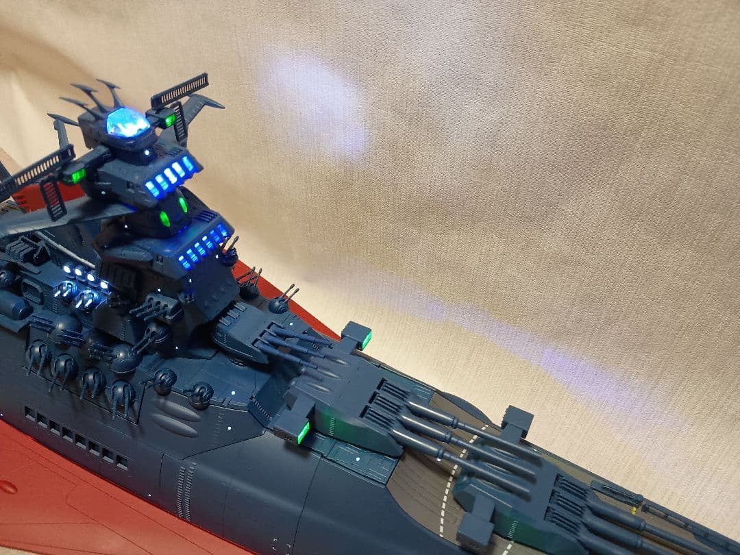 アシェット宇宙戦艦ヤマト2202完成品アクリルケース付き