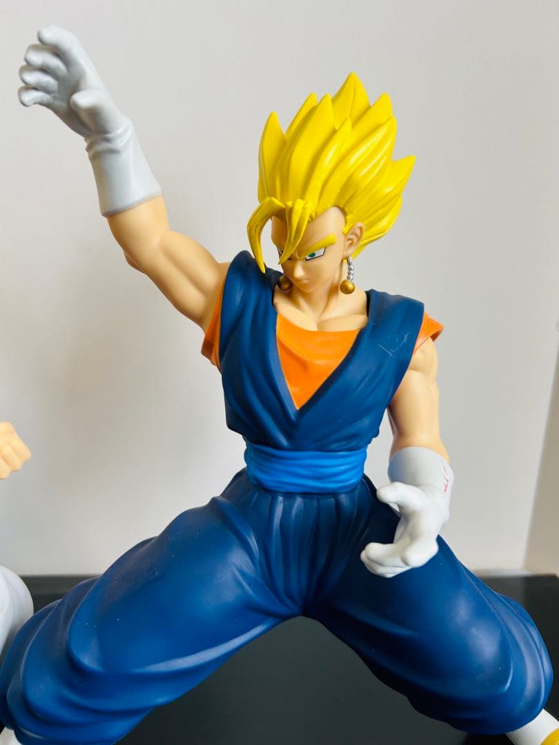 ドラゴンボール 超サイヤ人　ゴジータ　ベジットセットフィギュア